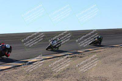 media/Dec-06-2024-CVMA Friday Practice (Fri) [[e1d1c5d4fc]]/4-Group 4 and Trackday/Session 5 (Bowl)/